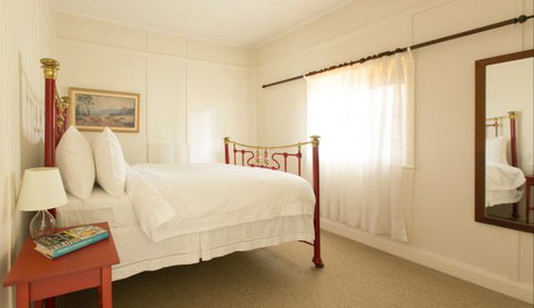 Ashgrove House: Farm Club Australia - St Kilda Accommodation 7