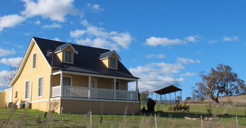 Riverbend Cottage - St Kilda Accommodation 1