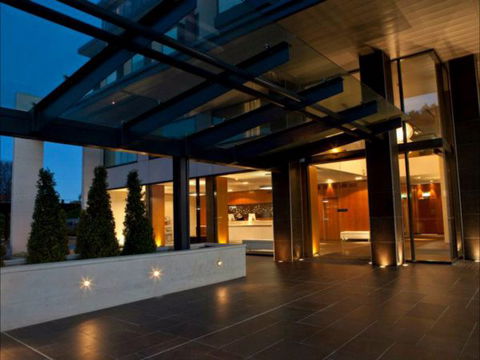 The Gateway Inn - St Kilda Accommodation 2