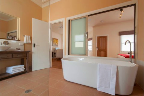 The Nest At Gundaroo - St Kilda Accommodation 2