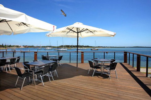 Waters Edge Port Macquarie - St Kilda Accommodation 1