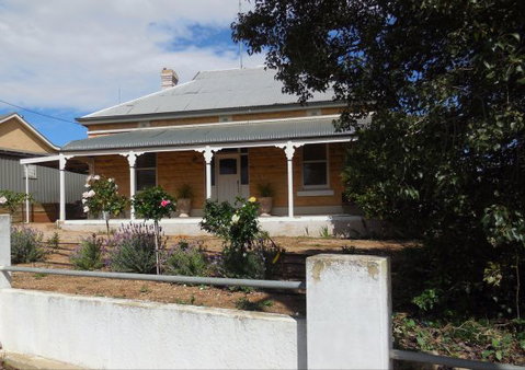 Book Keepers Cottage Waikerie - St Kilda Accommodation 0