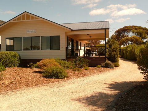 Manyana - St Kilda Accommodation 0