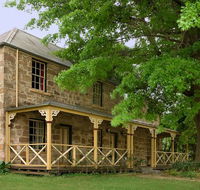 Old Stone House The - St Kilda Accommodation