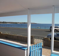 The Little White House - St Kilda Accommodation