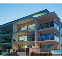 Unwind at 29 Breeze Penthouse - St Kilda Accommodation