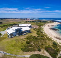 Mr - St Kilda Accommodation