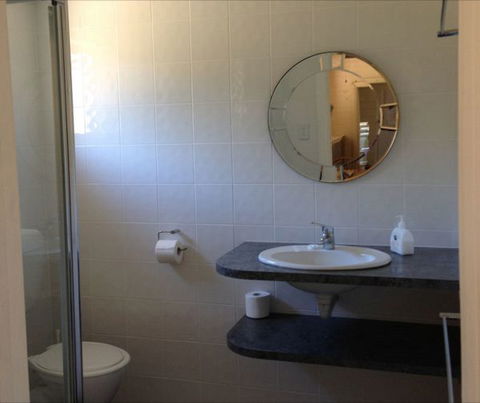 Fensom's Holiday Home - St Kilda Accommodation 28