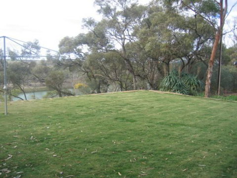 Gilgens Country River Retreat - St Kilda Accommodation 2