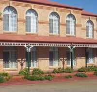 Heritage Motor Inn Goulburn - St Kilda Accommodation
