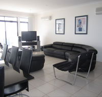 The Waterfront Dolphin - St Kilda Accommodation