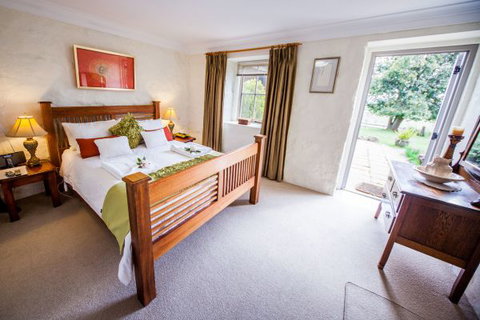 Sunnyside Cottage - St Kilda Accommodation 3