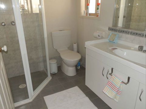 Azure Haven - St Kilda Accommodation 4
