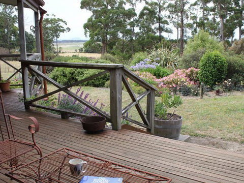 Eagle's Roost Farmstay B&B - St Kilda Accommodation 4