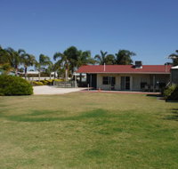 The Palms - St Kilda Accommodation