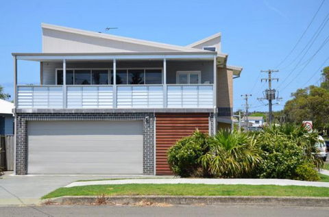 Dream Catcher Beach House - St Kilda Accommodation 1