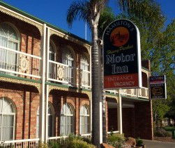 Hamiltons Henry Parkes - St Kilda Accommodation 1