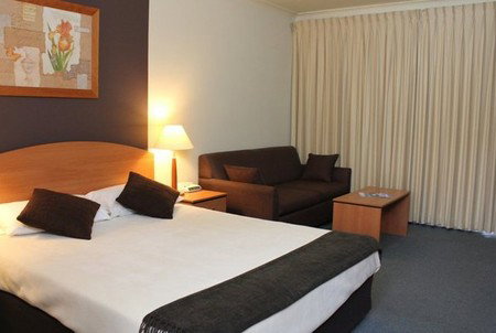 Peninsula Nelson Bay - St Kilda Accommodation 0