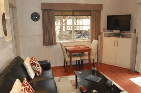Alpine Country Cottages - Studio 3 - St Kilda Accommodation 4