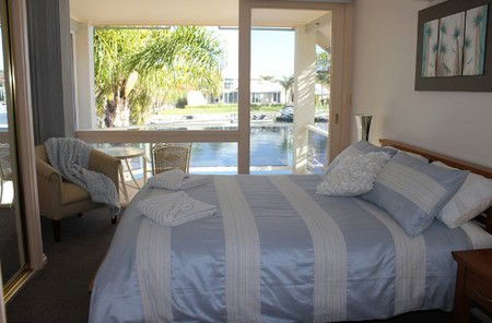Marina Palms - St Kilda Accommodation 2