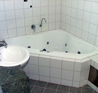 Tasman Beachside Apartments - St Kilda Accommodation