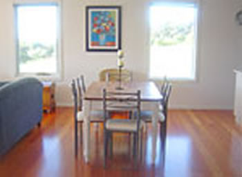 Bicheno On The Beach - St Kilda Accommodation 4