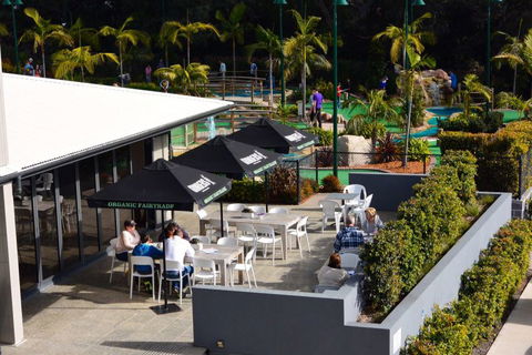 Thornleigh Golf Centre - St Kilda Accommodation 4