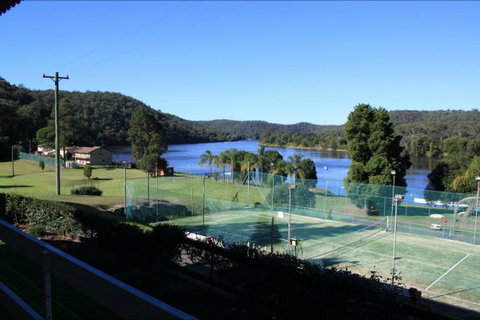 Juniors On Hawkesbury - St Kilda Accommodation 0