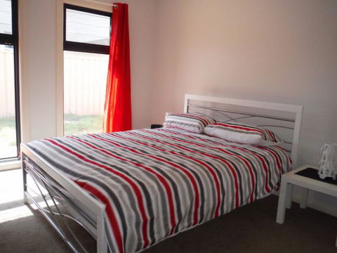 Marina Vista - St Kilda Accommodation 3