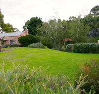 Pear Tree Hollow - St Kilda Accommodation