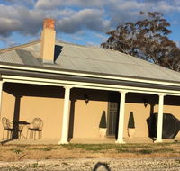 White Cedars Cottage - St Kilda Accommodation