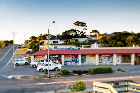 Adventure Backpackers - St Kilda Accommodation 6