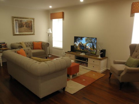 C&C's Bed And Breakfast - St Kilda Accommodation 7