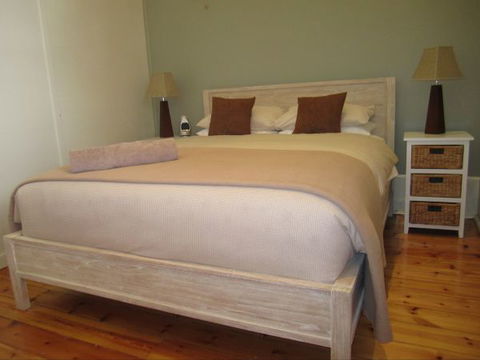 Clydesdale Cottage Bed & Breakfast - St Kilda Accommodation 4