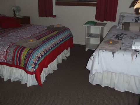 Evergreen - St Kilda Accommodation 3
