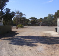 Woomera Traveller's Village and Caravan Park - St Kilda Accommodation
