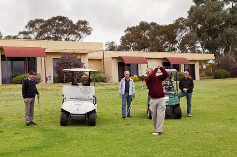 Barmera Country Club Motor Inn - St Kilda Accommodation 2