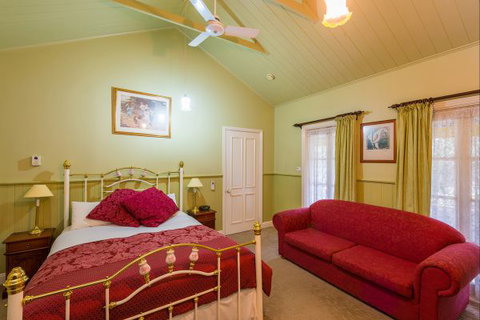 Bendigo Cottages Bed And Breakfast - St Kilda Accommodation 4