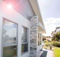 Brock's Base Wellington East - St Kilda Accommodation