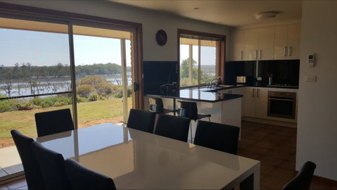 Coongalena View - St Kilda Accommodation 3