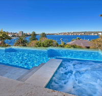 Deep Blue - St Kilda Accommodation