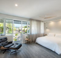 Heart Hotel and Gallery Whitsundays - St Kilda Accommodation