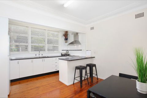 Le Bois Cottage - St Kilda Accommodation 3