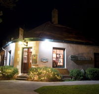 Merrijig Inn - St Kilda Accommodation