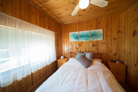 Mundic Waterfront Cottages - St Kilda Accommodation 7