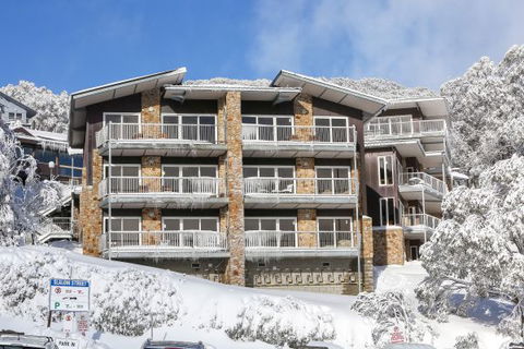 Ropers Alpine Apartments - St Kilda Accommodation 0