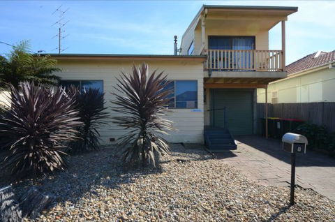 Seahaven Holiday House - St Kilda Accommodation 0