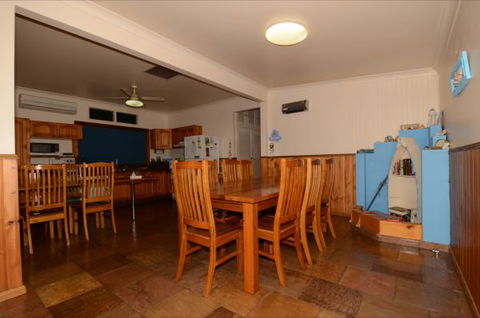 Seahaven Holiday House - St Kilda Accommodation 4