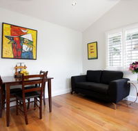 Tannin Apartment - St Kilda Accommodation