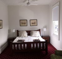 The Corner Hotel Alexandra - St Kilda Accommodation